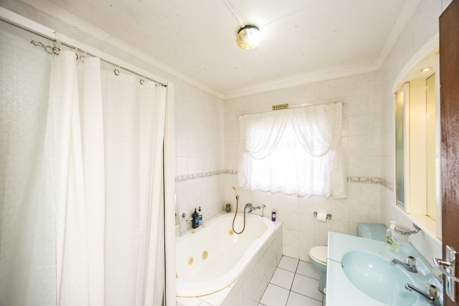 4 Bedroom Property for Sale in Headlands Eastern Cape